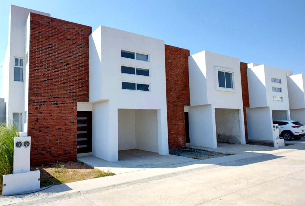 RESIDENCIAL RIBERA DEL RIO / SAN JUAN DEL RIO, QRO