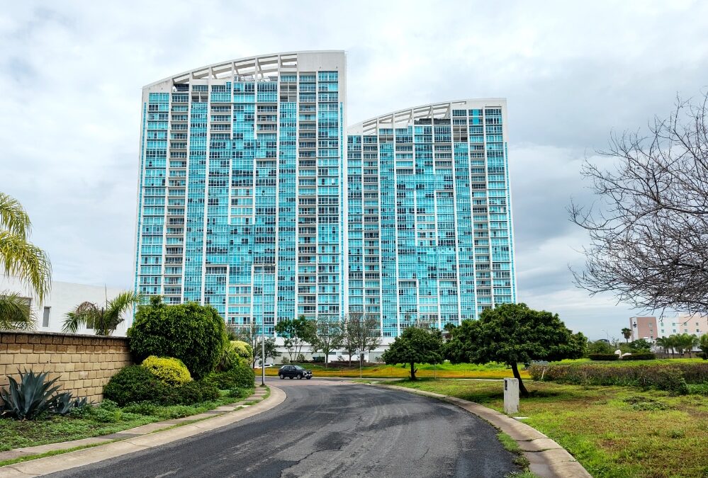 INCREIBLE DEPARTAMENTO EN RENTA JURIQUILLA TOWERS / QUERETARO